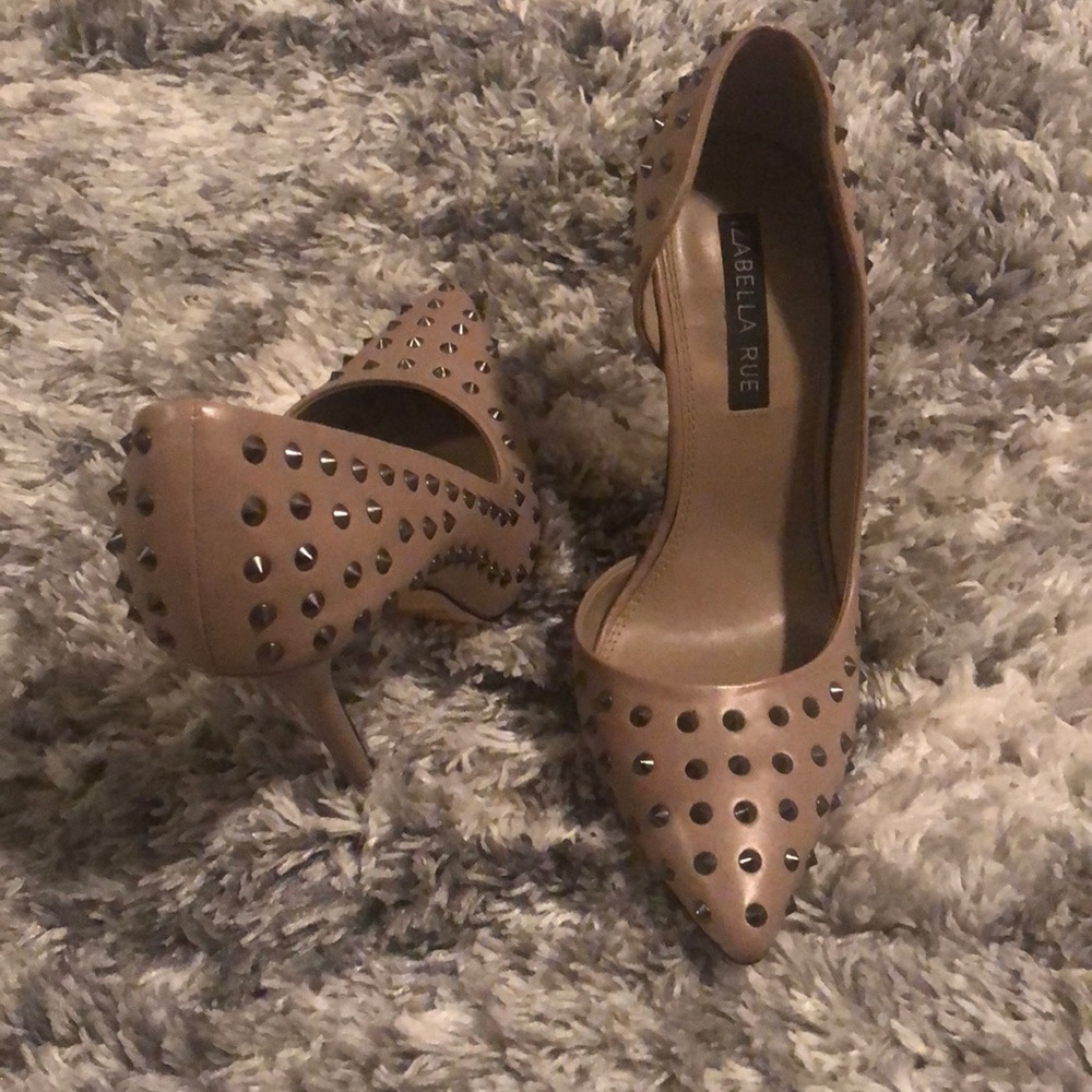 Fashionable studded heels, head stopper baby